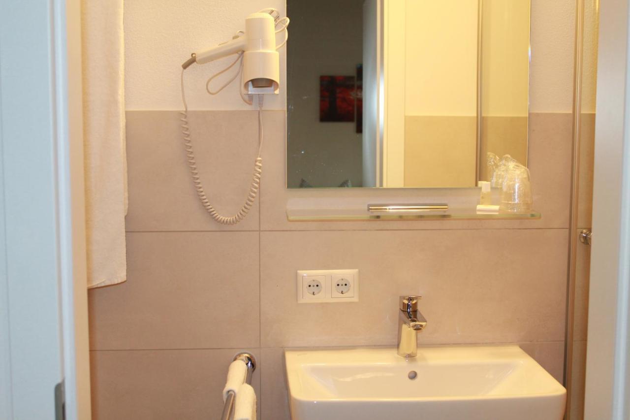 Gnadental-Stuberl Hotel Grossaitingen Zewnętrze zdjęcie